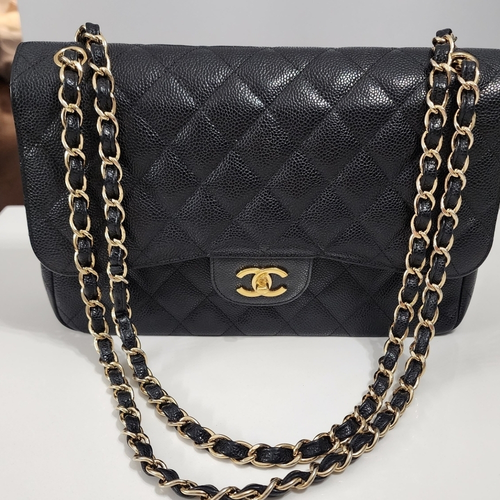 Chanel Classic Double Flap Jumbo Caviar 9.5/10